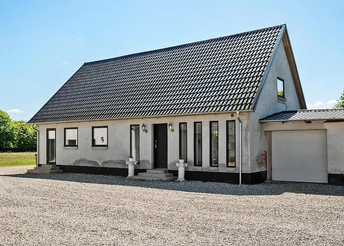 Awesome In Sønder Felding